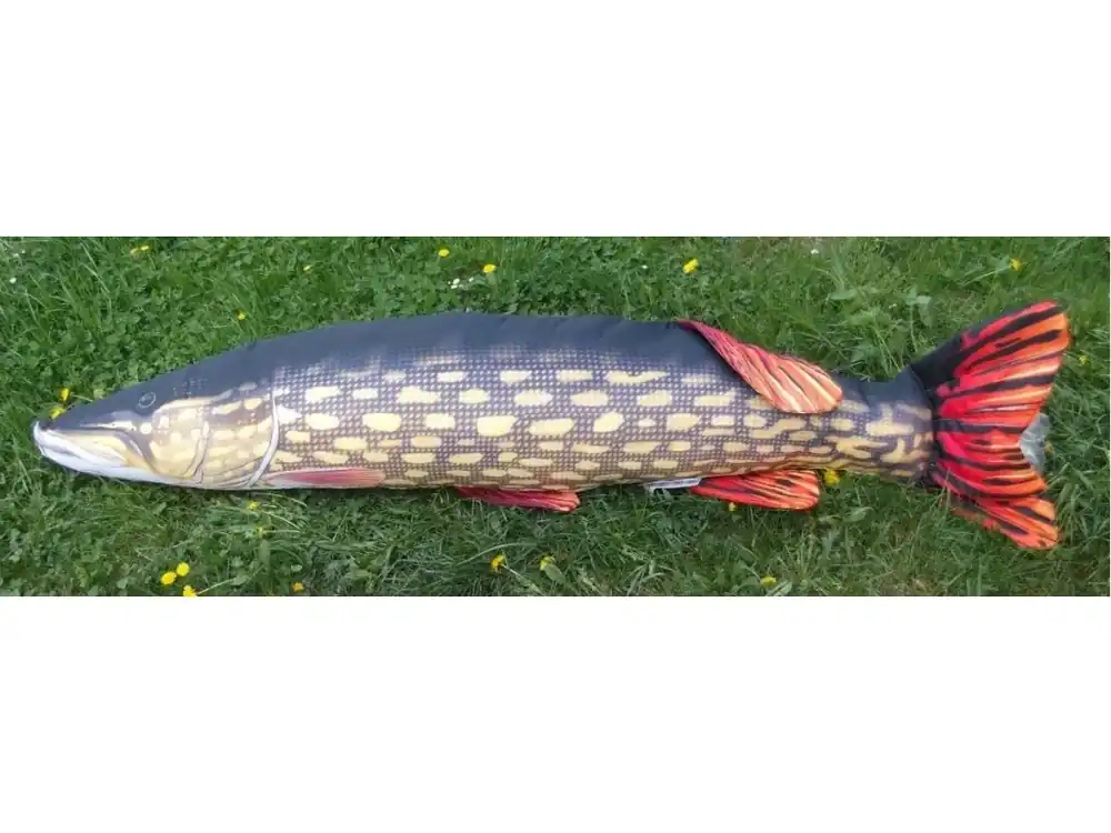 Značkový Štika monster - 200 cm polštář