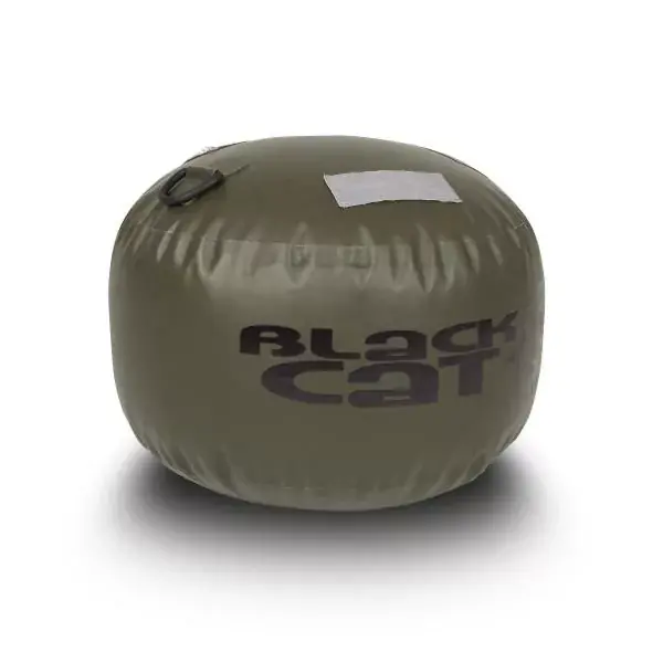 Black Cat S Buoy Bójka Dokud Zásoby Vydrží