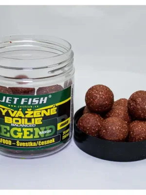 Originální 250ml-24mm Legend range Vyvážené boilie : SEAFOOD - ŠVESTKA / ČESNEK